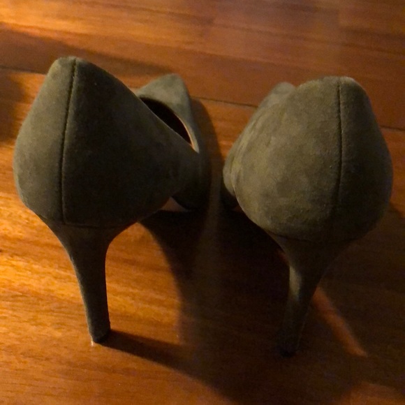 Green pumps - Picture 2 of 2